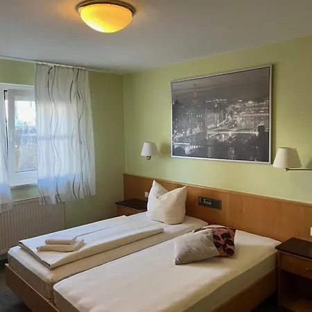 Hotelpension Zum Gockl Gasthof Allershausen