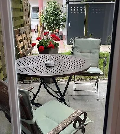 Guest house Hotelpension Zum Gockl Allershausen