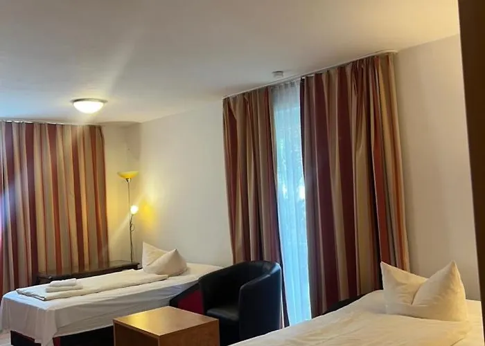 Vendégház Hotelpension Zum Gockl