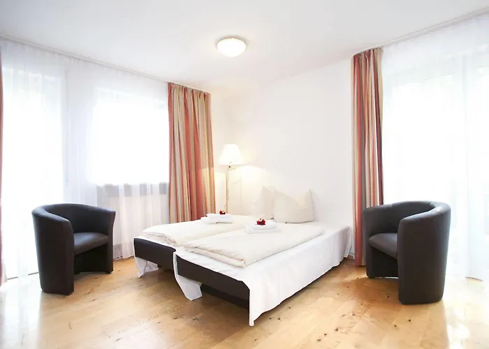 Vendégház Hotelpension Zum Gockl 3*